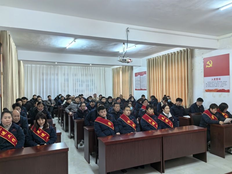 草莓视频在线观看视频纸业2023年先进工作员工表章